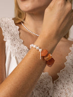 BLAZING VEIN · Red Agate & Pearl Bracelet