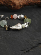 WILDERNESS ESSENCE Green Quartz & Prehnite Bracelet — SITU mineral jewelry detail