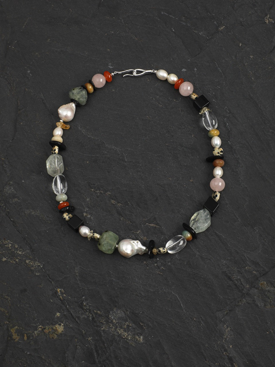 WILDERNESS ESSENCE Green Quartz & Prehnite Necklace — SITU mineral jewelry detail