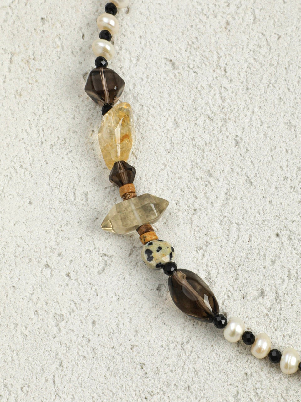 SMOKY STRUCTURE Onyx & Citrine Necklace — SITU mineral jewelry detail