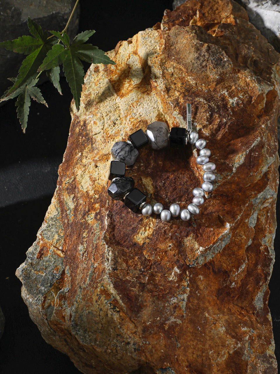 INK STRUCTURE Rutilated Quartz & Agate Bracelet — SITU mineral jewelry detail