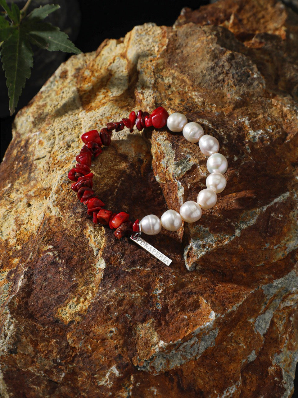 CRIMSON TIDE Pearl & Coral Chip Bracelet — SITU mineral jewelry detail