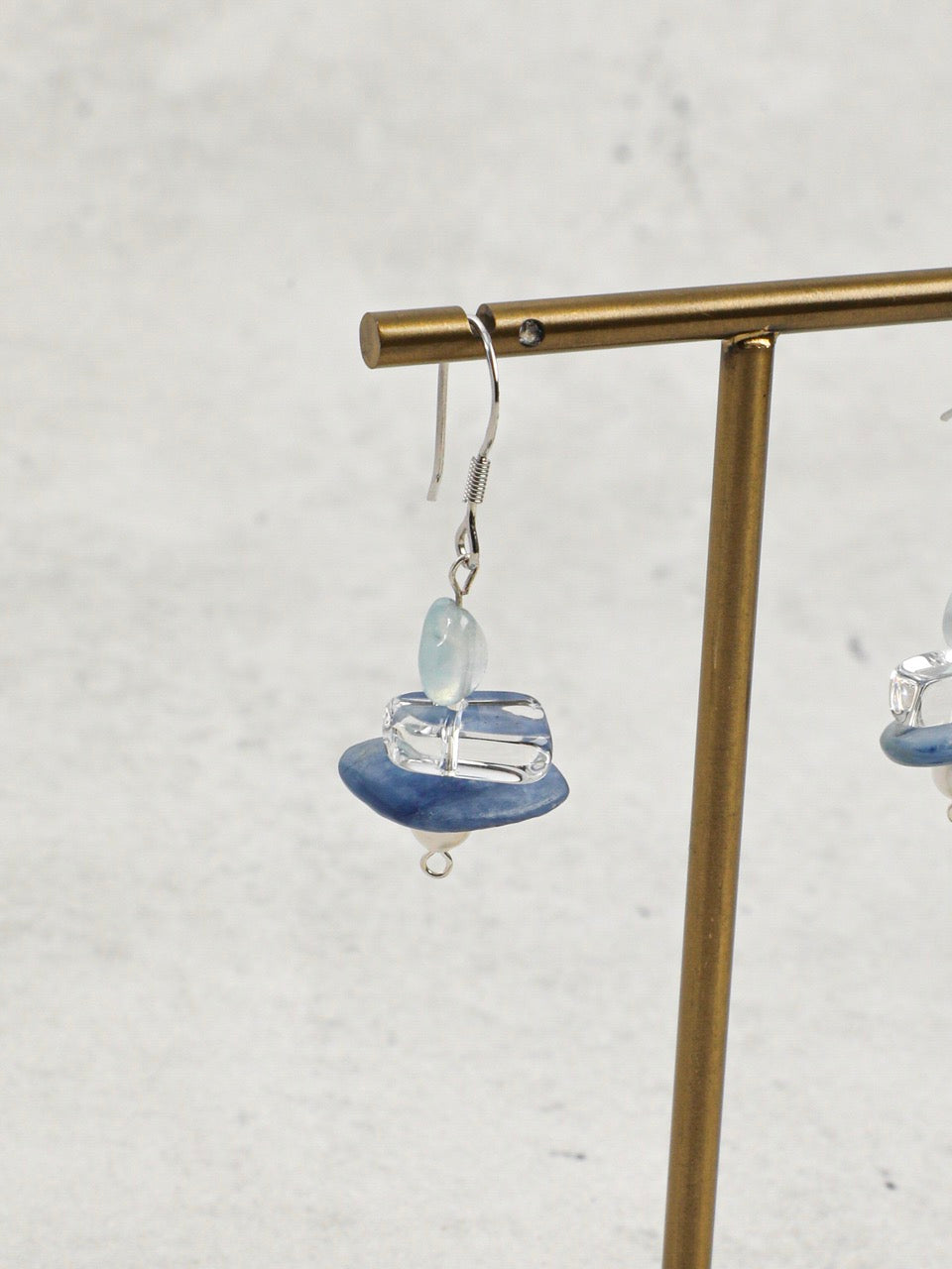 AZURE TIDAL Aquamarine & Kyanite Earrings — SITU mineral jewelry detail