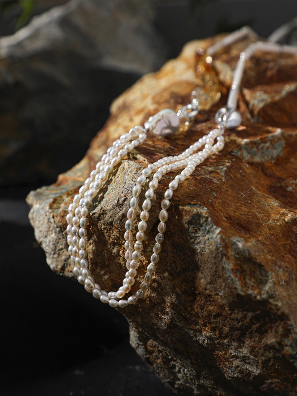 PALE WILD Baroque Pearl & Citrine Necklace — SITU mineral jewelry detail
