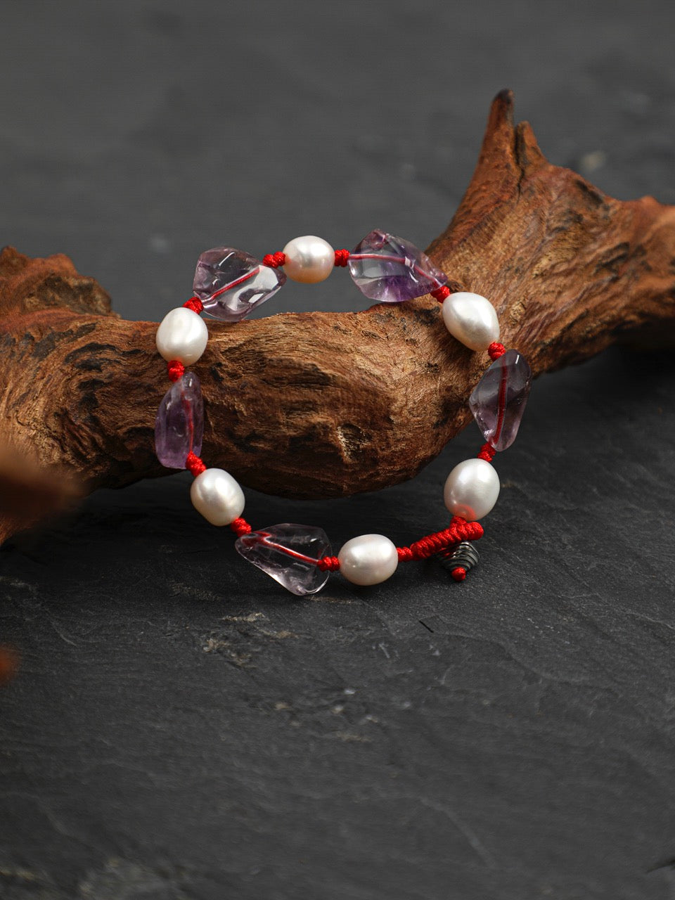 VIOLET RAY Amethyst & Pearl Bracelet — SITU mineral jewelry detail