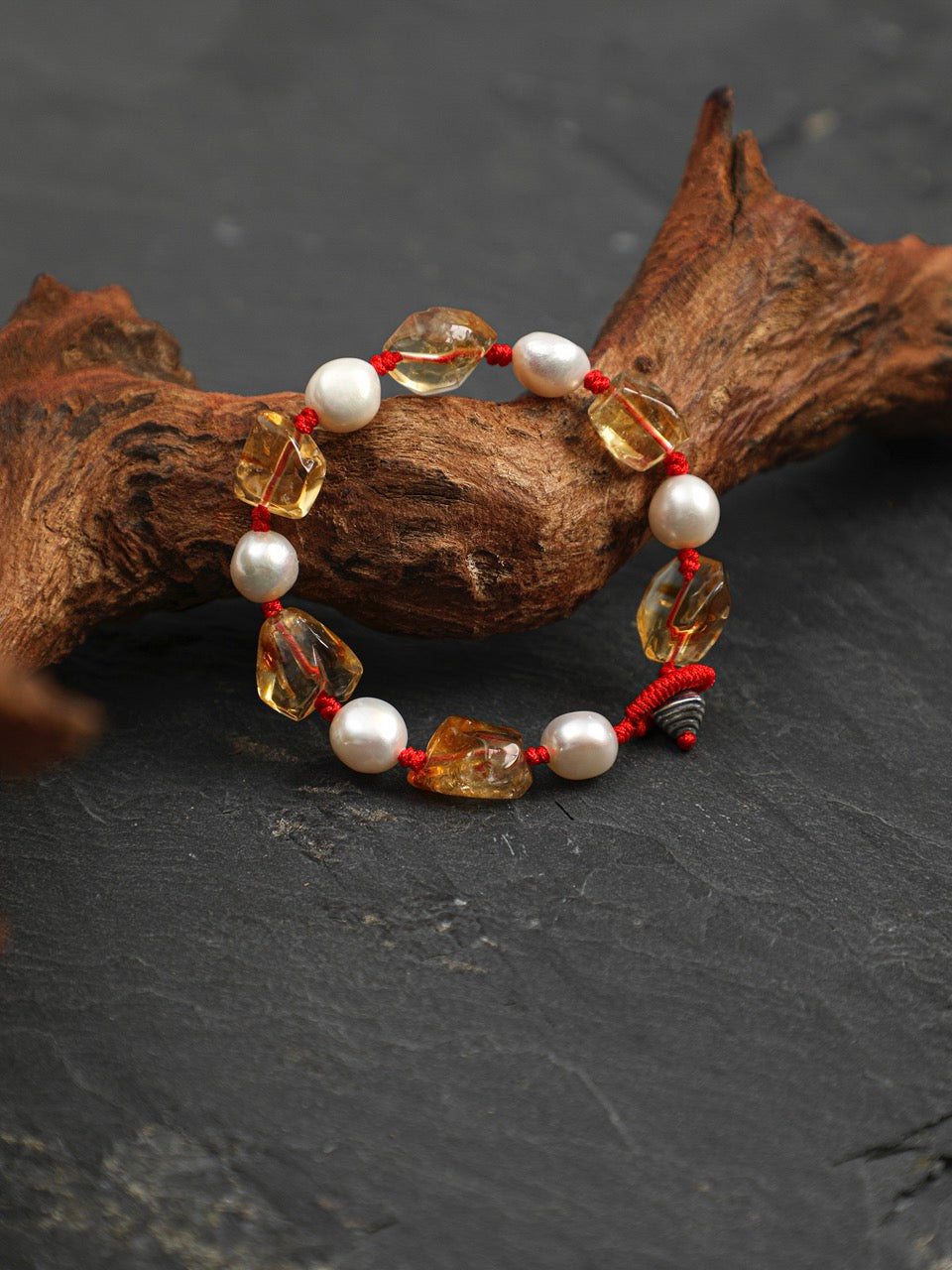 AMBER TETHER Citrine & Pearl Bracelet — SITU mineral jewelry detail