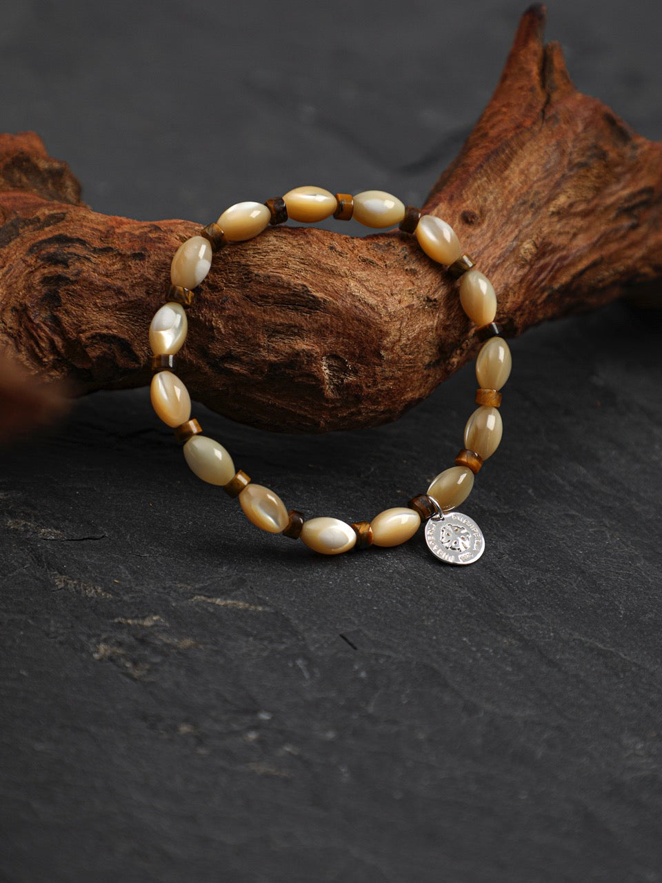 SHELL CORE Trochus Shell & Tiger's Eye Bracelet — SITU mineral jewelry detail