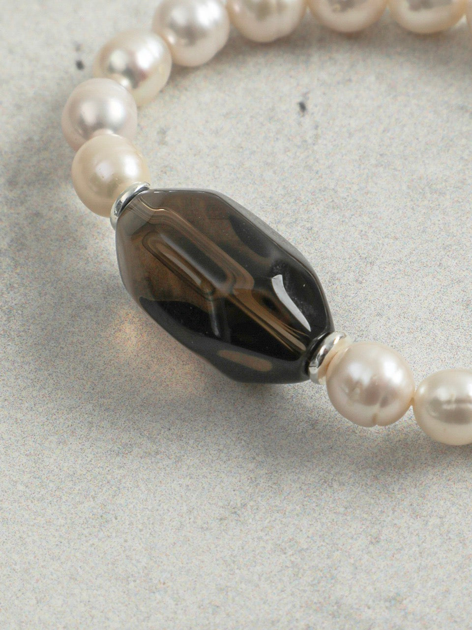 SMOKY GEOMETRY Smoky Quartz & Pearl Bracelet — SITU mineral jewelry detail
